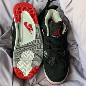 Jordan 4